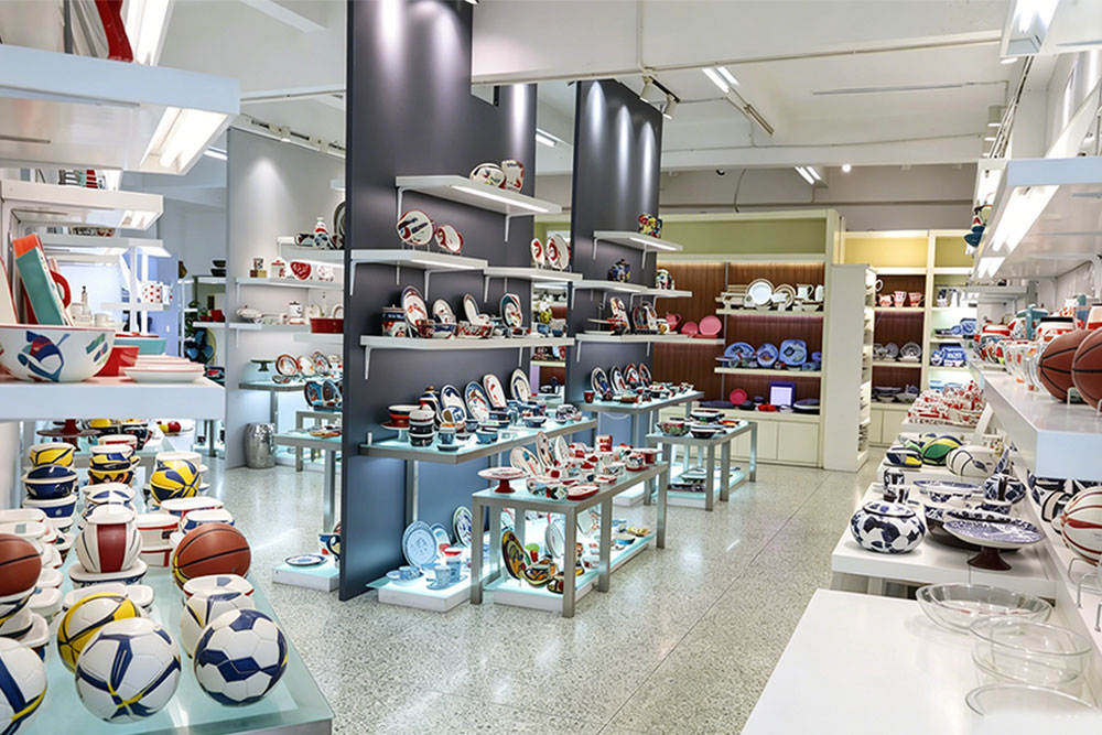 about-showroom2